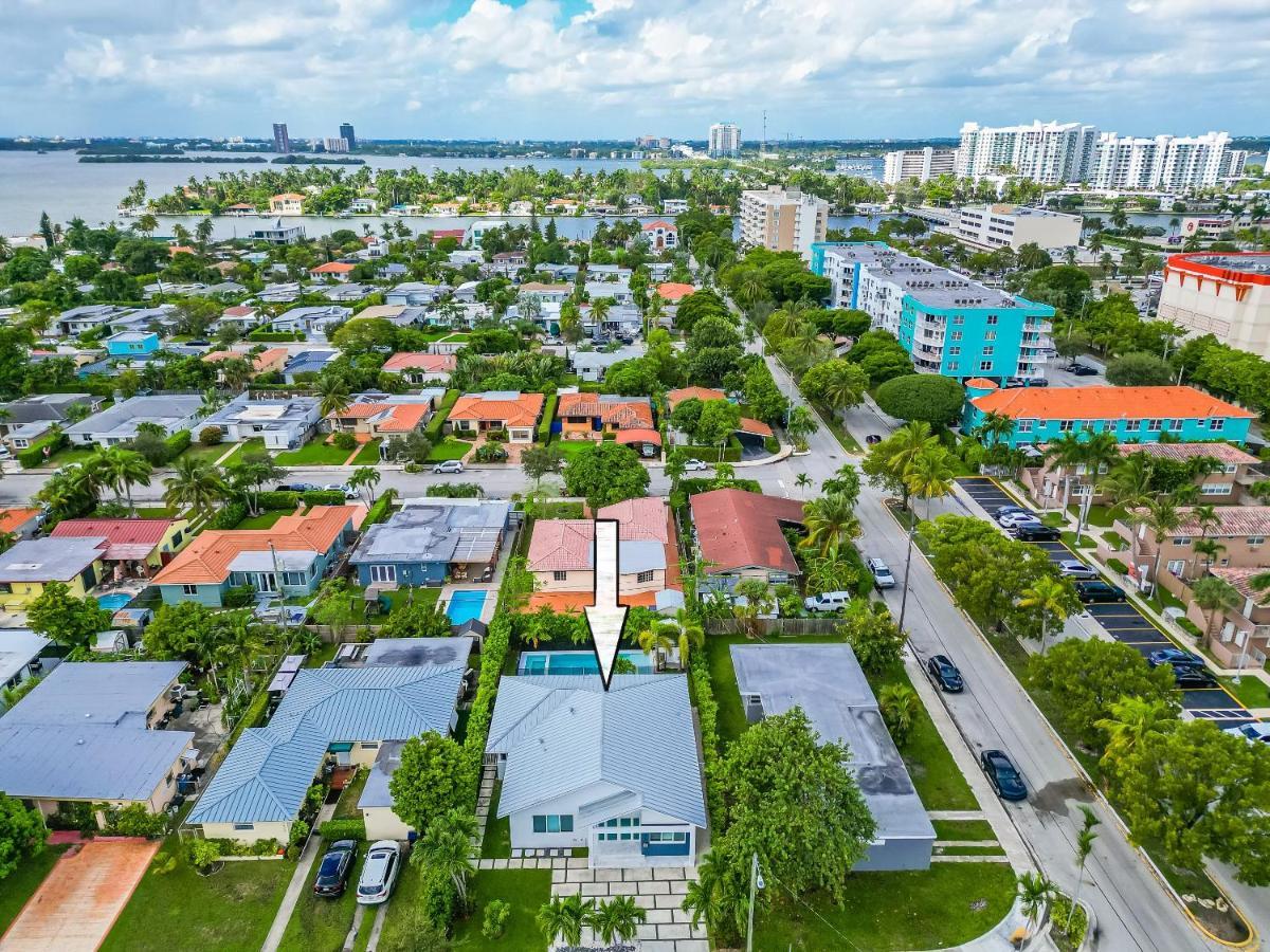 Luxury House 4 Beds Heated Pool W Jaccuzzi Apartment North Bay Village Bagian luar foto