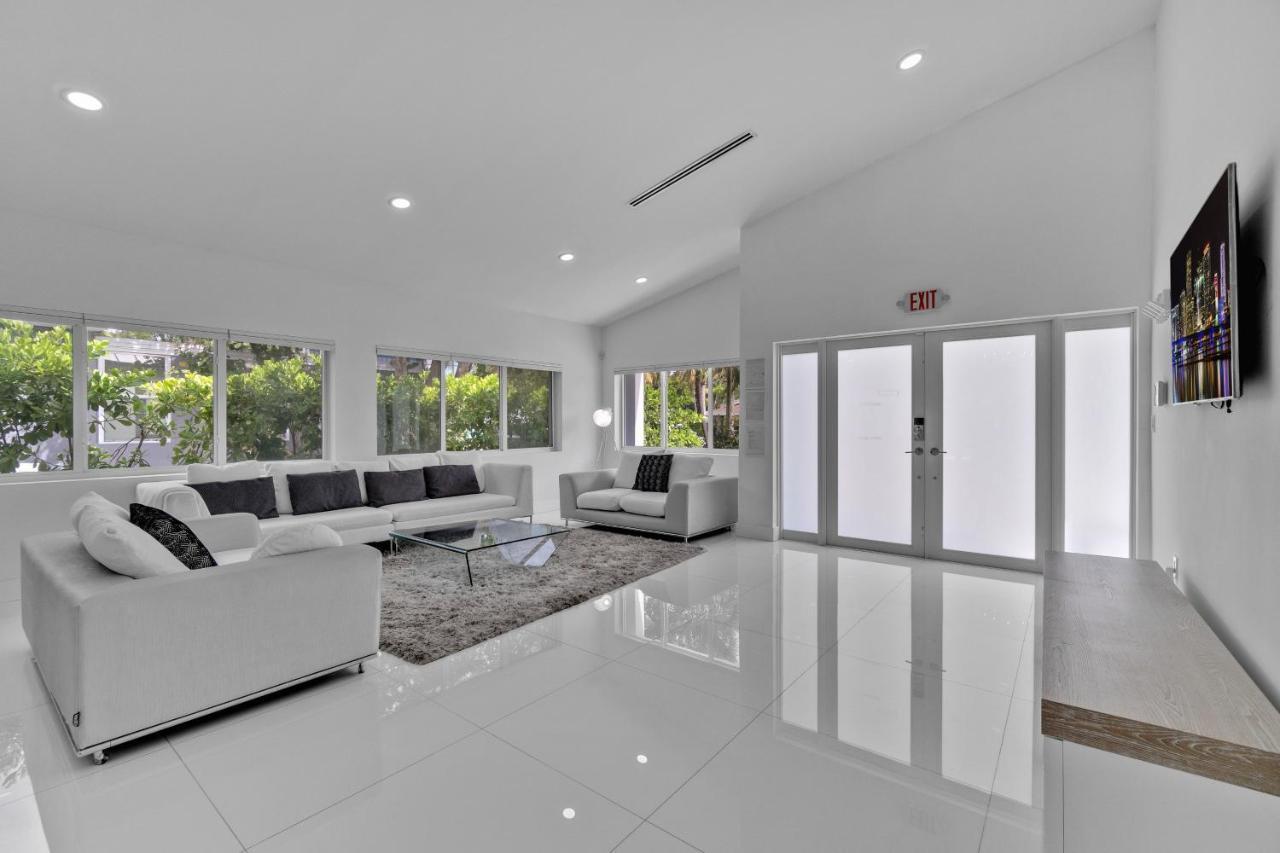 Luxury House 4 Beds Heated Pool W Jaccuzzi Apartment North Bay Village Bagian luar foto
