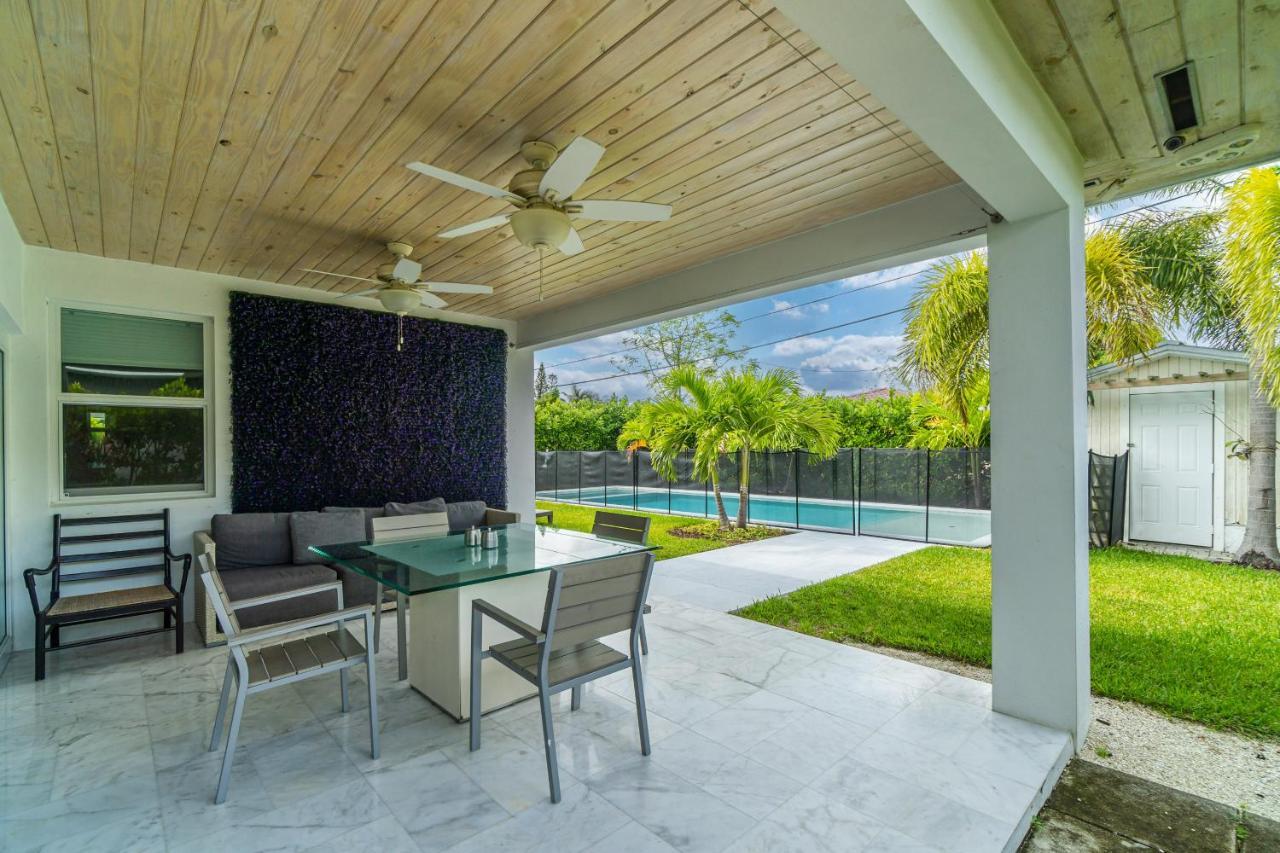 Luxury House 4 Beds Heated Pool W Jaccuzzi Apartment North Bay Village Bagian luar foto