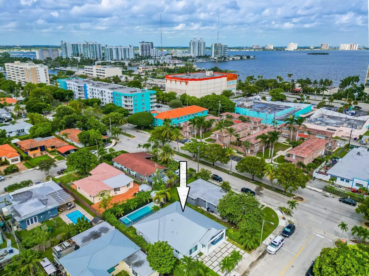 Luxury House 4 Beds Heated Pool W Jaccuzzi Apartment North Bay Village Bagian luar foto