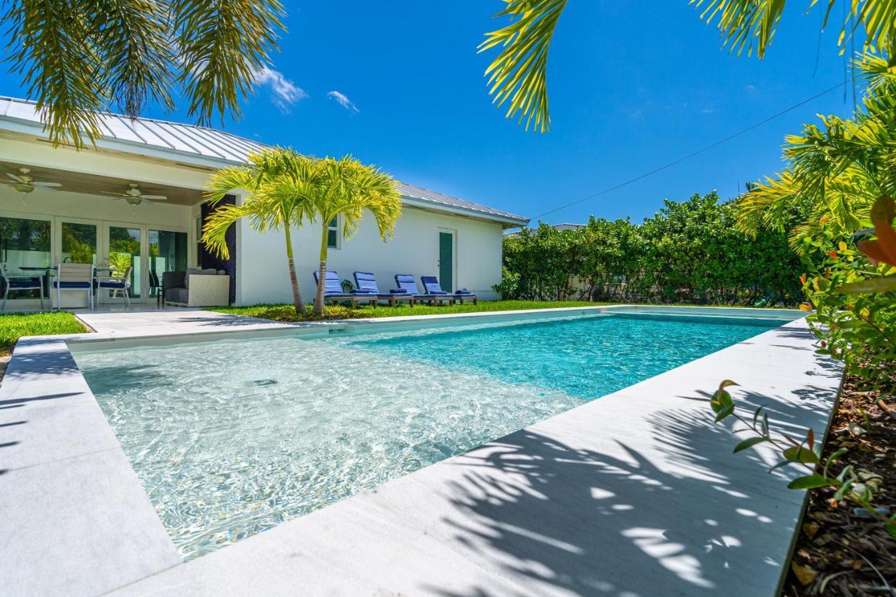 Luxury House 4 Beds Heated Pool W Jaccuzzi Apartment North Bay Village Bagian luar foto